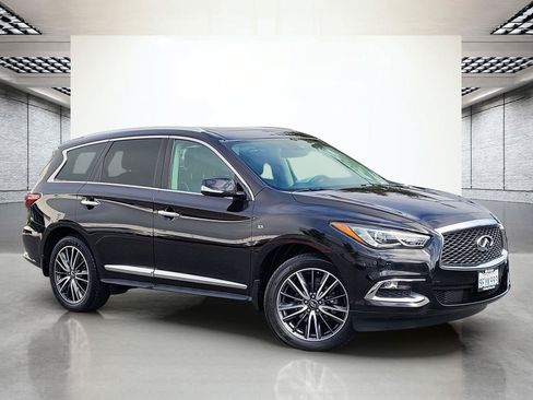 Used 2018 INFINITI QX60 Luxe w/ Premium Plus Package AWD/4WD image 2