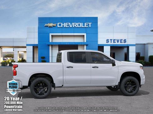 New 2026 Chevrolet Silverado 1500 Custom RWD image 5