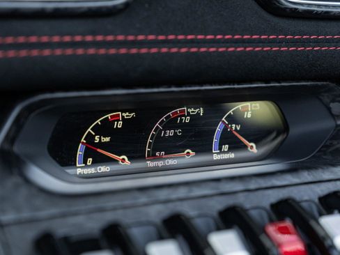 Used 2019 Lamborghini Huracan Performante image 46