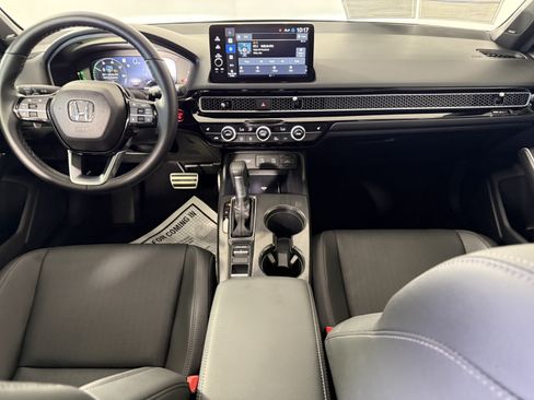 Used 2025 Honda Civic Sport Touring image 8