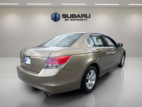 Used 2010 Honda Accord LX-P image 5