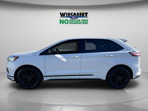 Used 2024 Ford Edge SE w/ Black Appearance Package AWD/4WD image 2