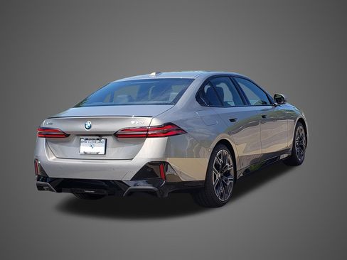 New 2027 BMW 530i xDrive w/ M Sport Package AWD/4WD image 5
