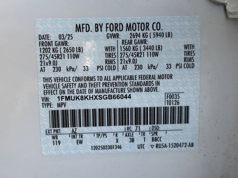 Used 2025 Ford Explorer ST-Line w/ ST-Line Street Pack image 21