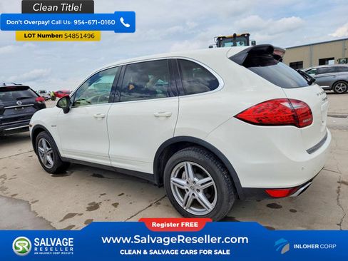 Used 2012 Porsche Cayenne S AWD/4WD image 3