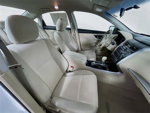 Used 2013 Nissan Altima 2.5 S image 25
