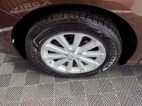 Used 2009 Toyota Venza FWD image 36