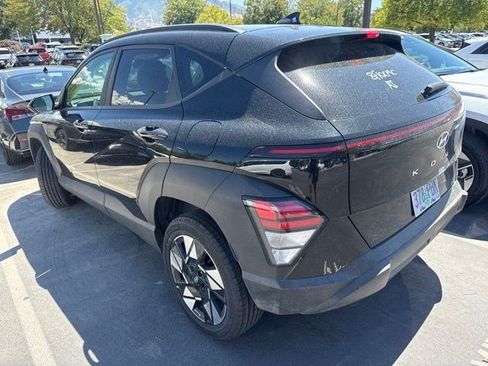 Used 2025 Hyundai Kona SEL AWD/4WD image 5