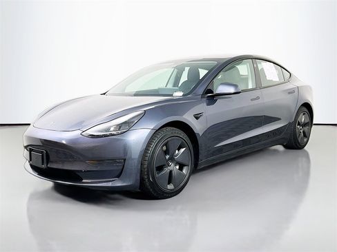 Used 2021 Tesla Model 3 Long Range image 3