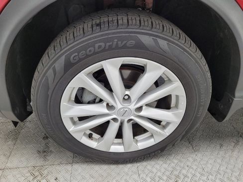 Used 2018 Nissan Rogue Sport SV image 31