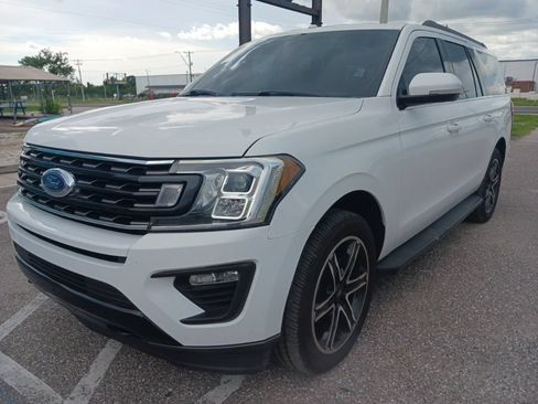 Used 2019 Ford Expedition Max XLT w/ Equipment Group 201A AWD/4WD image 7