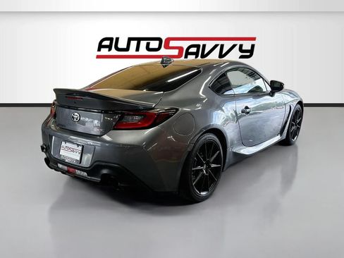 Used 2023 Toyota GR86 Premium RWD image 7