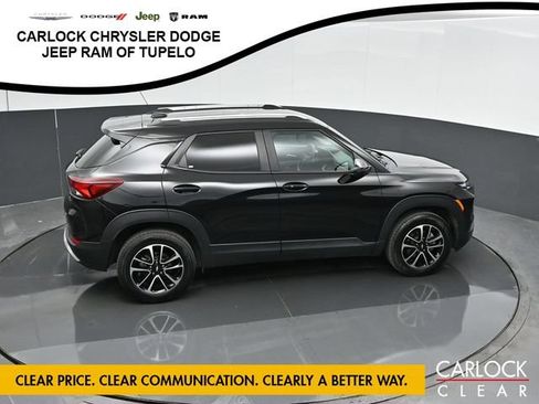 Used 2025 Chevrolet TrailBlazer LT AWD/4WD image 33