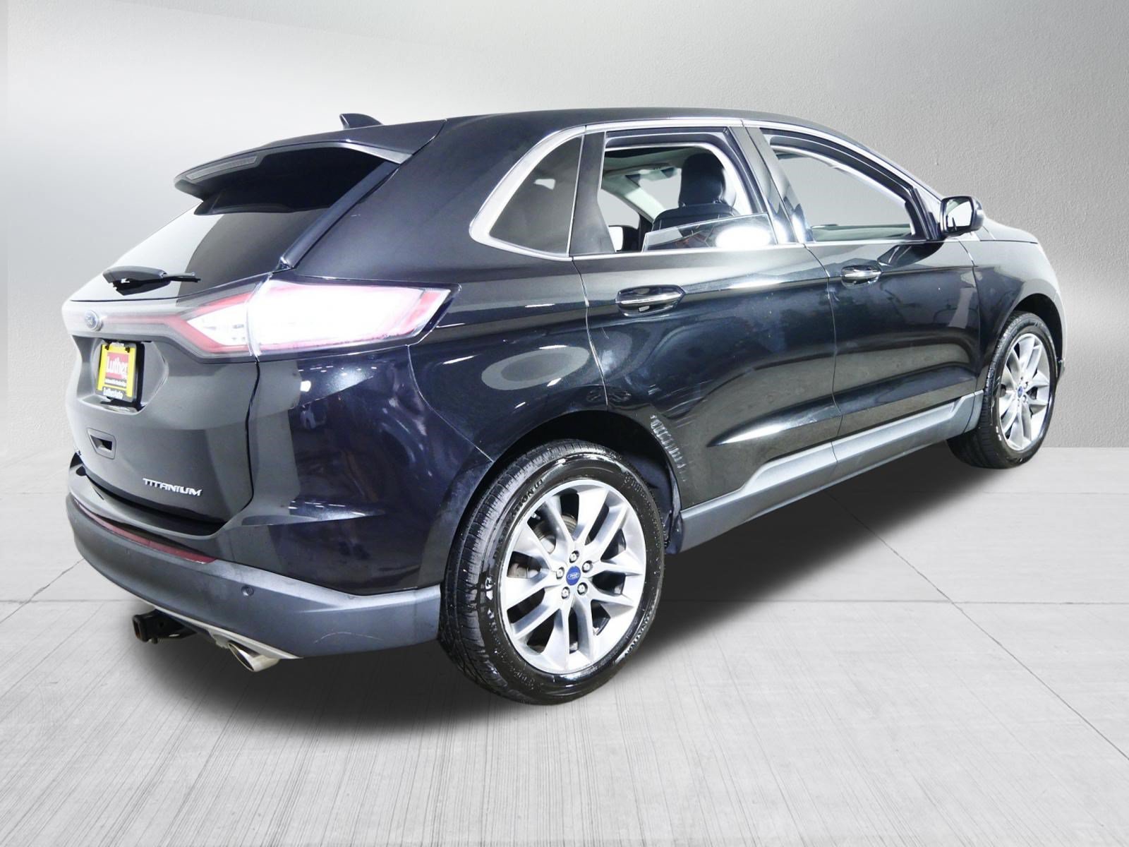 Used 2015 Ford Edge Titanium w/ Equipment Group 301A FWD image 7