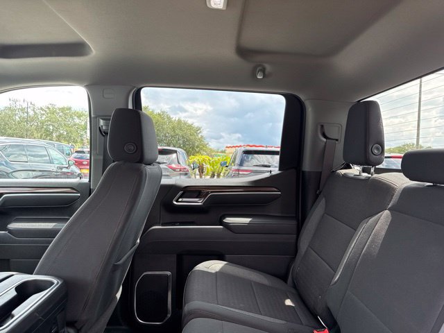 Used 2025 Chevrolet Silverado 1500 LT AWD/4WD image 21