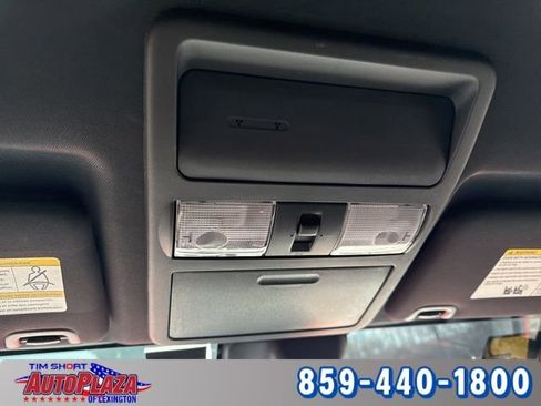 Used 2025 Nissan Frontier PRO-4X AWD/4WD image 40