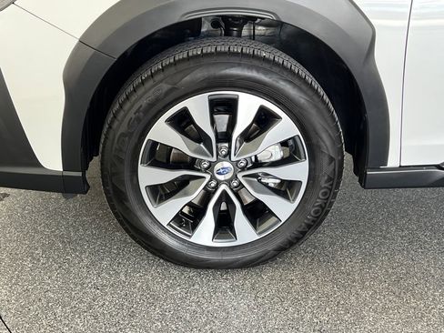 Certified 2023 Subaru Outback Limited image 28