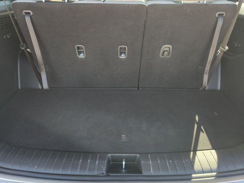 Used 2025 Hyundai Palisade SEL image 33