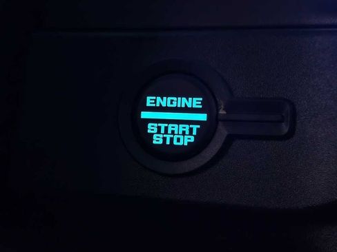 New 2025 Ford Bronco 2-Door AWD/4WD image 28