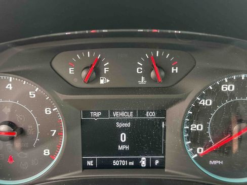 Used 2024 Chevrolet Malibu LT FWD image 25