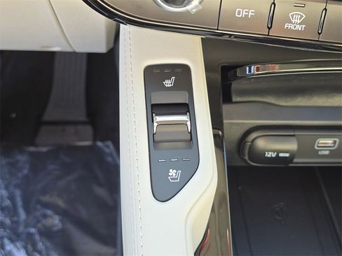 New 2025 Kia Telluride EX w/ EX Captain's Chair Package image 30