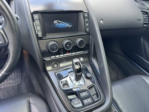 Used 2016 Jaguar F-TYPE Coupe RWD image 28