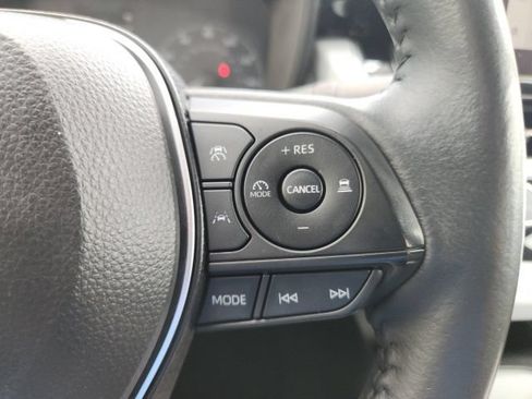 Used 2024 Toyota Corolla SE FWD image 30