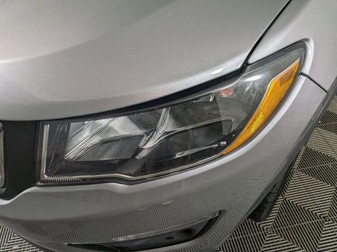 Used 2019 Jeep Compass Altitude image 14