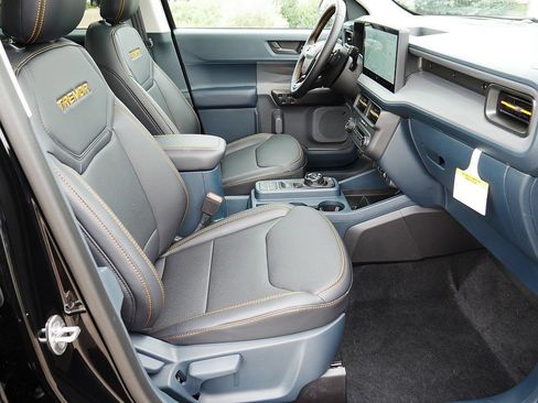 New 2026 Ford Maverick Tremor AWD/4WD image 32