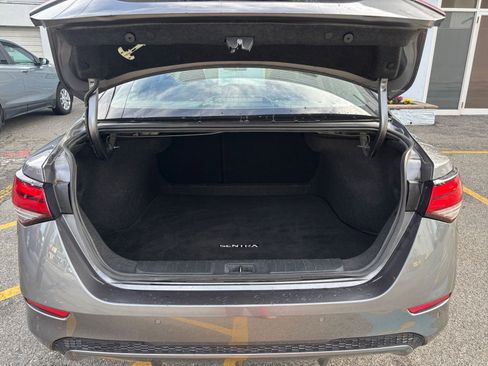 Used 2024 Nissan Sentra SV image 28