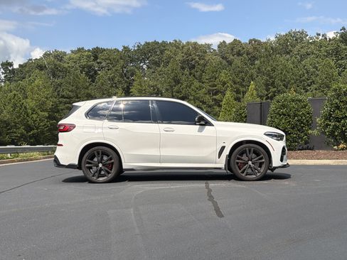 Used 2022 BMW X5 M50i AWD/4WD image 5