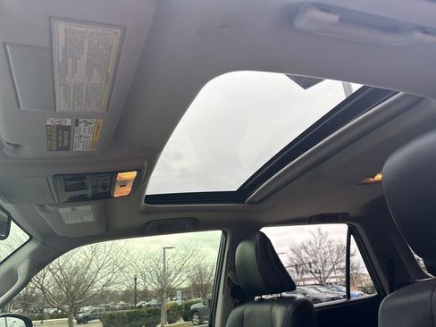 Used 2017 Toyota 4Runner Limited image 10