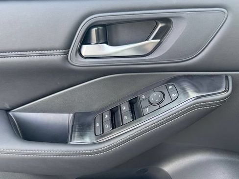 New 2026 Nissan Rogue SV FWD image 10