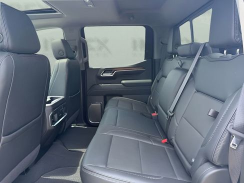 Used 2024 GMC Sierra 1500 Denali w/ Denali Reserve Package AWD/4WD image 21