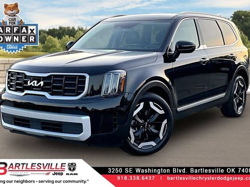 Used 2025 Kia Telluride S AWD/4WD image 1