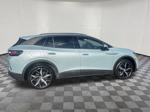 Used 2025 Volkswagen ID.4 Pro S image 2