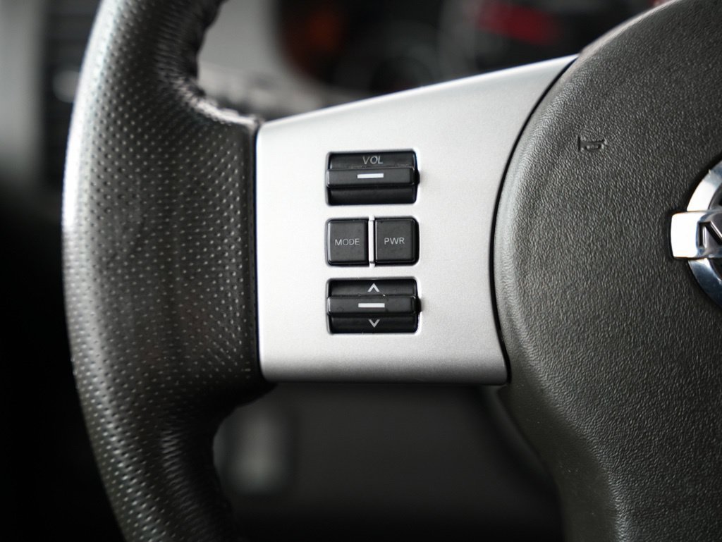 Used 2012 Nissan Pathfinder SV RWD image 12