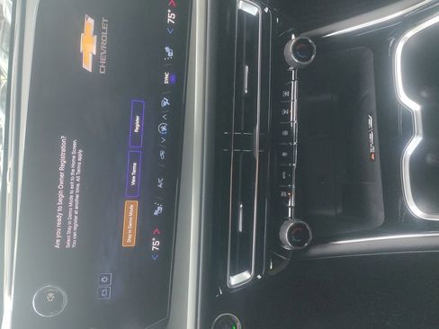 New 2026 Chevrolet Traverse LT w/ Sun and Wheel Package image 16