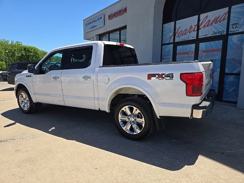 Used 2019 Ford F150 Lariat w/ Equipment Group 502A Luxury AWD/4WD image 6
