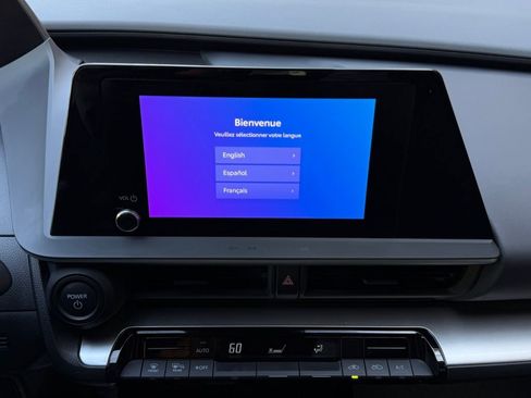 Used 2023 Toyota Prius LE image 13