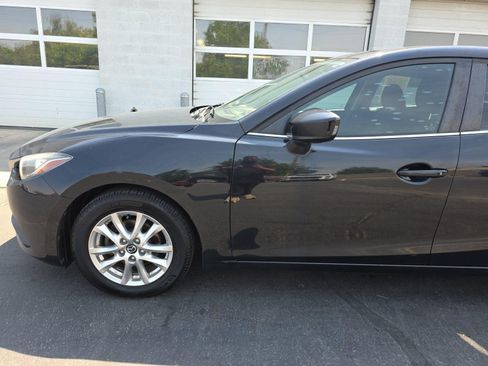 Used 2014 MAZDA MAZDA3 i Touring FWD image 17