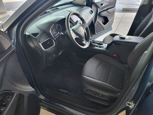 Used 2024 Chevrolet Equinox LT w/ LPO, Floor Liner Package image 6