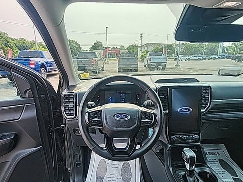 Used 2024 Ford Ranger XLT w/ FX4 Off-Road Package AWD/4WD image 2