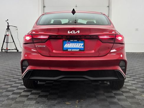 Used 2024 Kia Forte LXS image 10