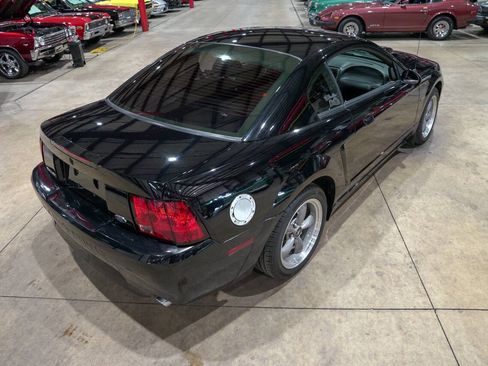 Used 2001 Ford Mustang GT RWD image 17