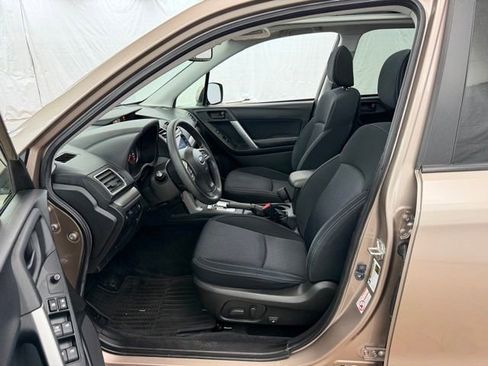 Used 2016 Subaru Forester 2.5i Premium AWD/4WD image 14