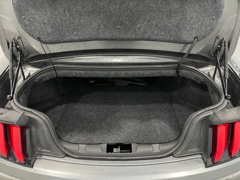 Used 2018 Ford Mustang Premium image 24