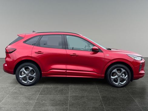 Used 2023 Ford Escape ST-Line Select w/ Tech Pack #1 AWD/4WD image 8