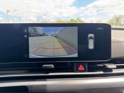 Certified 2026 Kia Carnival FWD image 18