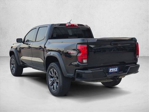 Used 2023 Chevrolet Colorado Trail Boss w/ LPO, Dark Essentials Package AWD/4WD image 8